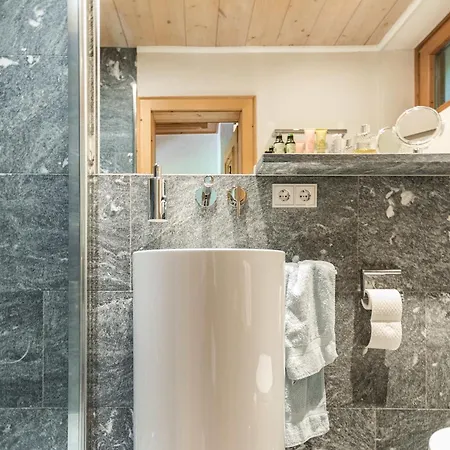 4br Chalet In Viehofen צל-אם-זי